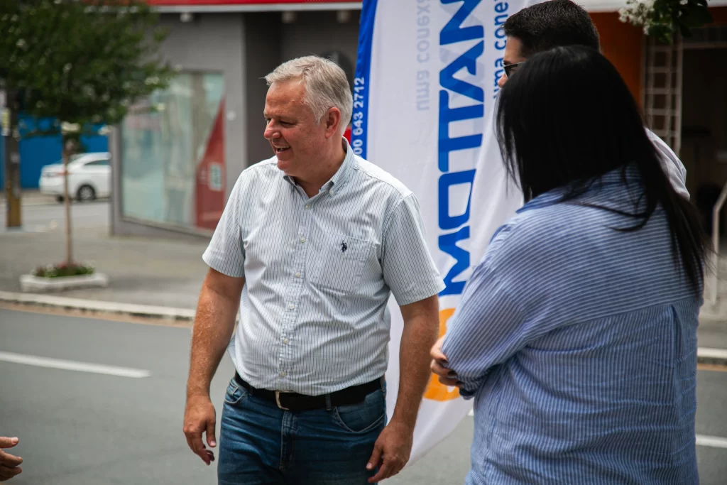 Prefeito de Araucária na Mottanet